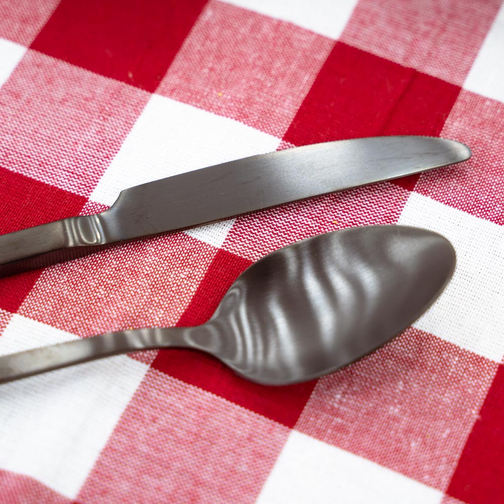 100% Cotton checked tablecloth