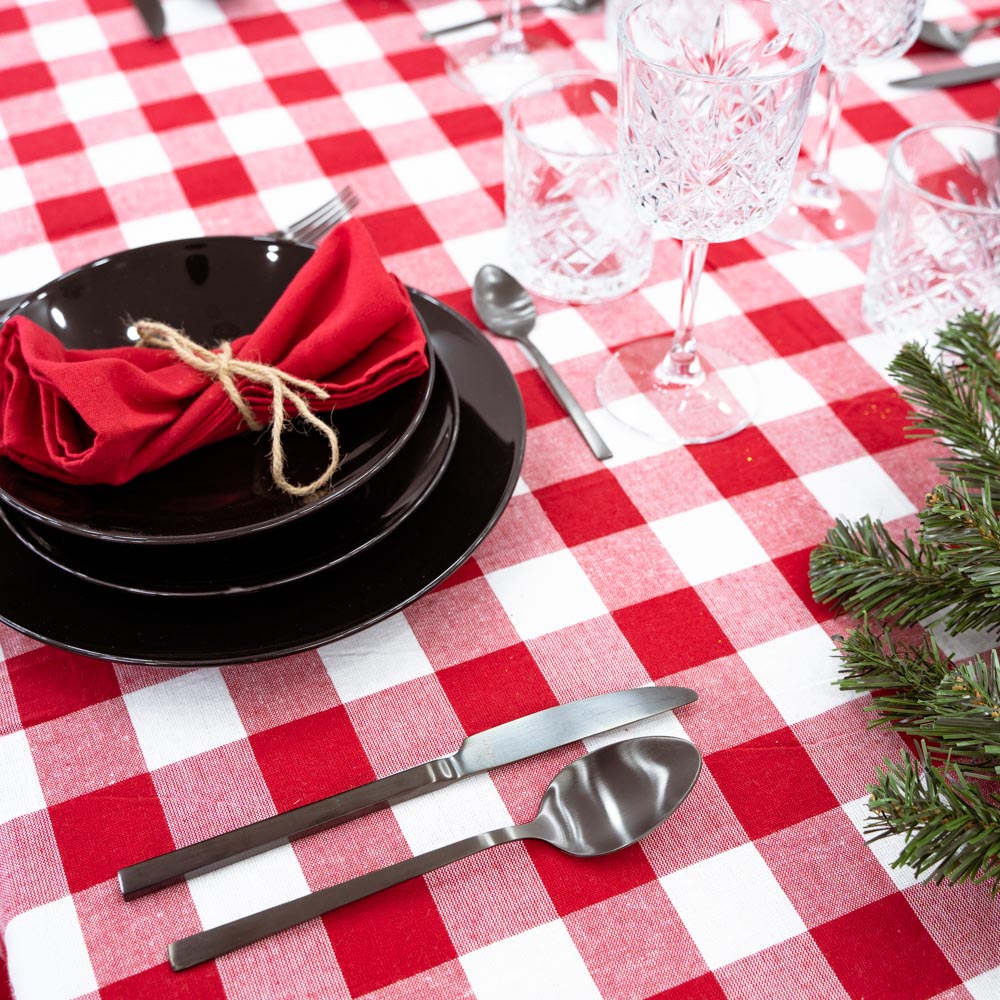 100% Cotton checked tablecloth