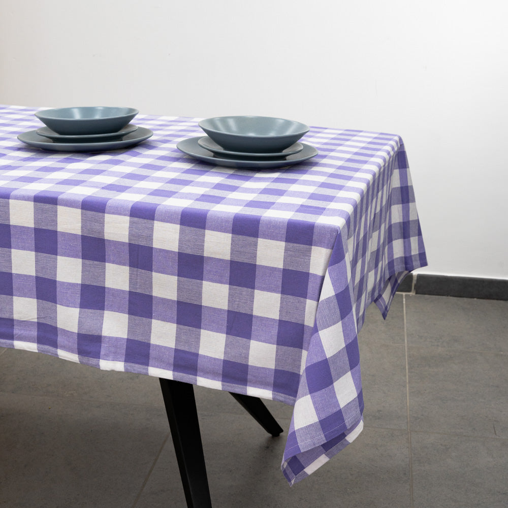 100% Cotton checked tablecloth