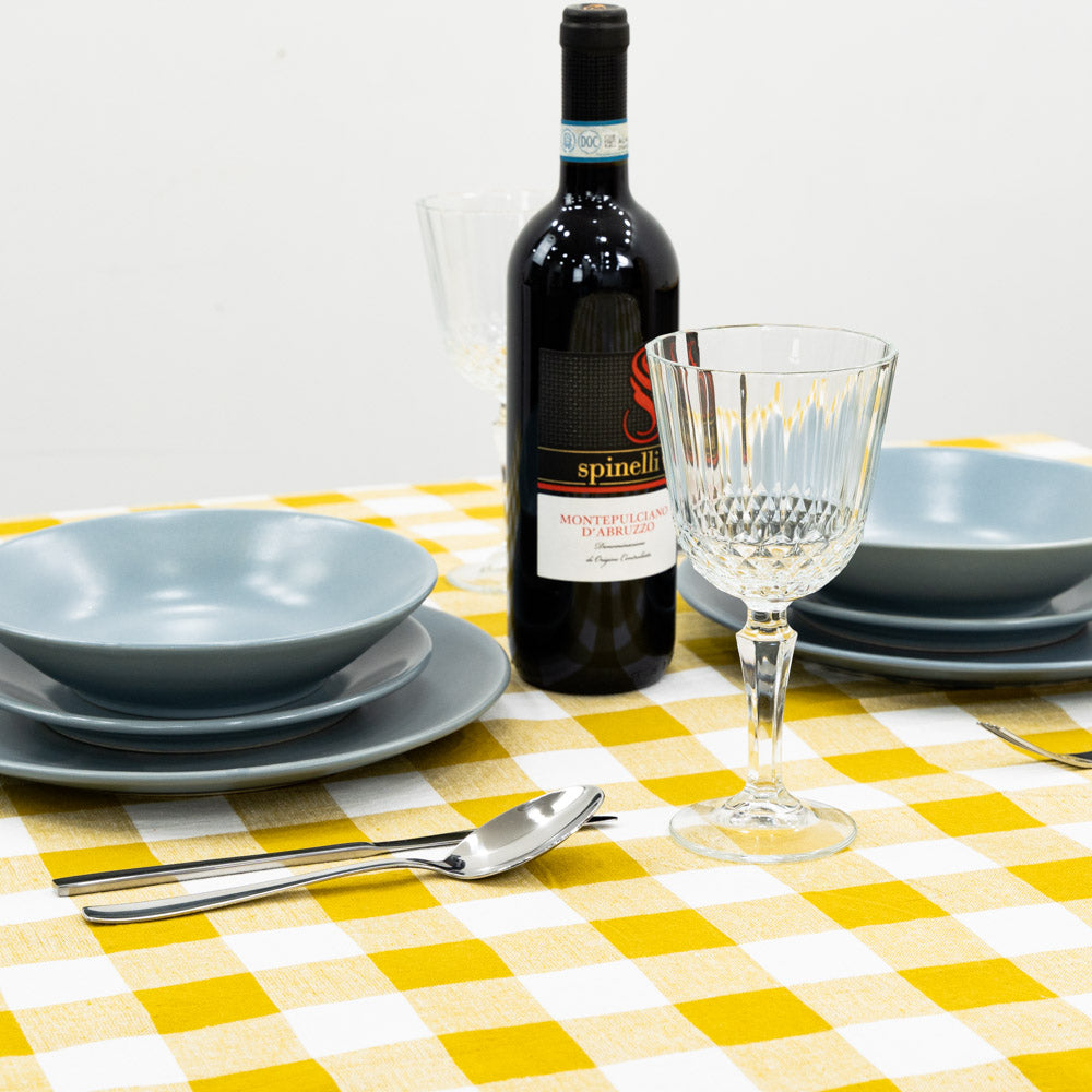 100% Cotton checked tablecloth