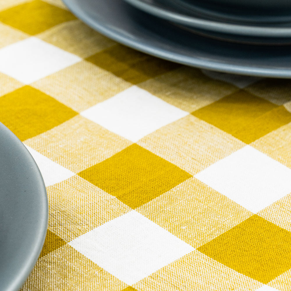 100% Cotton checked tablecloth