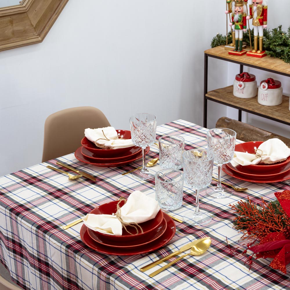 Beige tartan tablecloth with gold thread