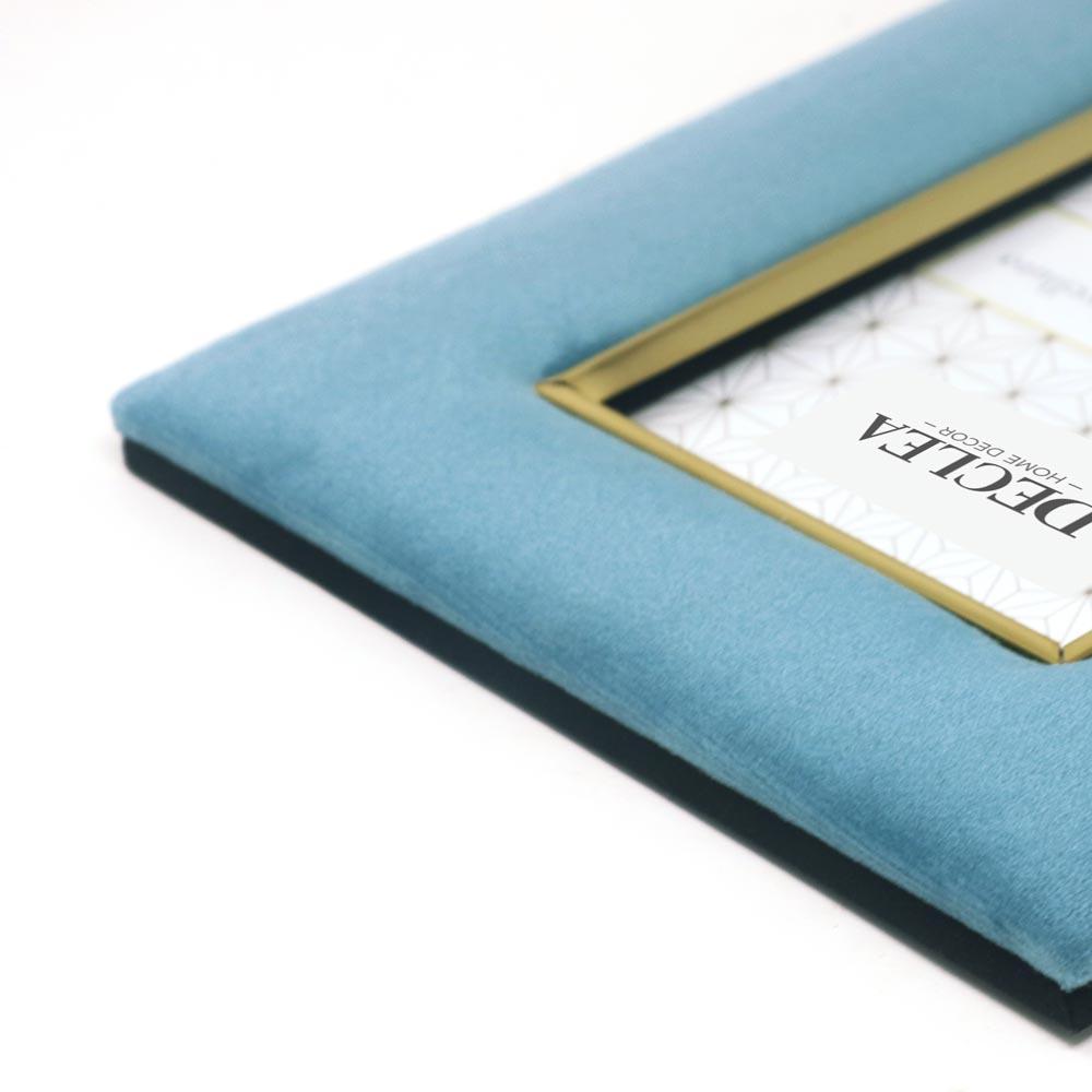 Photo frame in powder blue velvet and wood